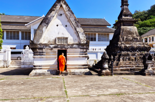 Nghệ thuật Kiến trúc và Điêu khắc Phật giáo ở Loang Prabang - Lào