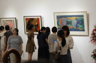 Triển lãm mỹ thuật hòa sắc 20-11
